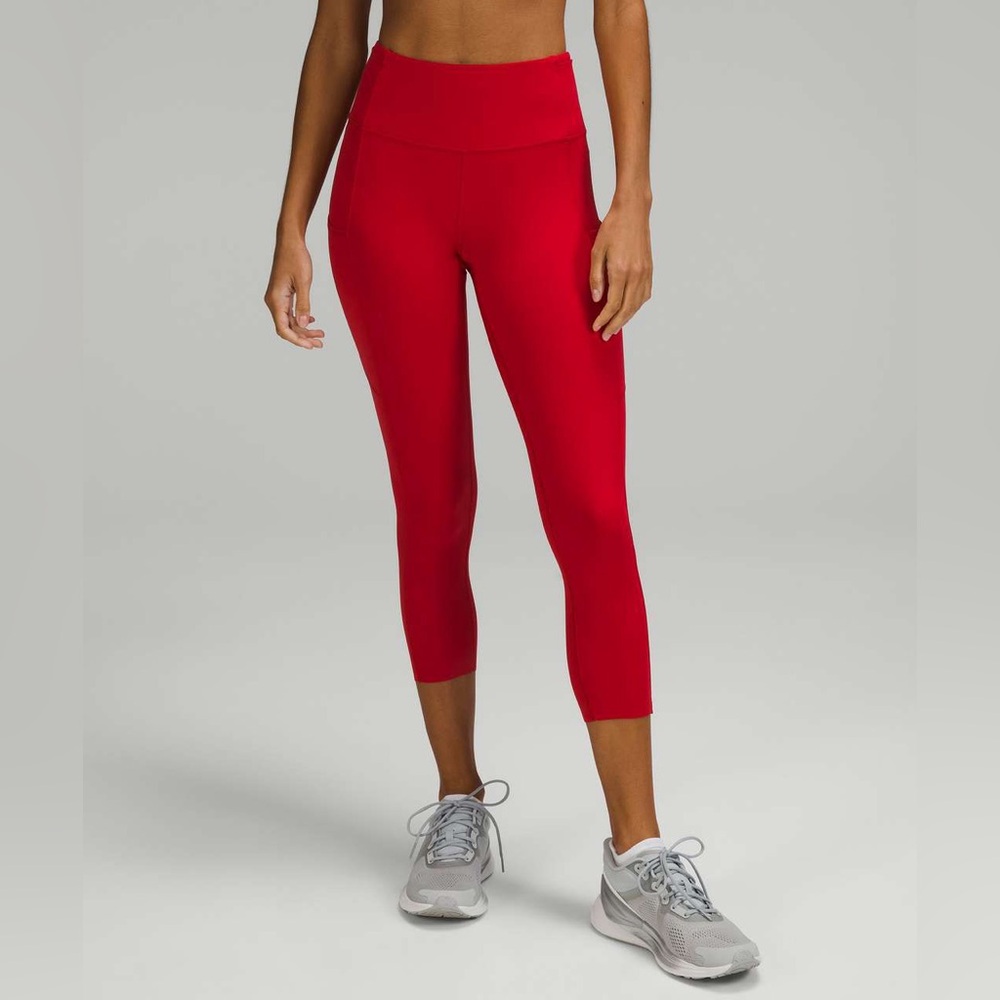 lululemon fast and free high-rise crop 23” *brushed nulux size 6